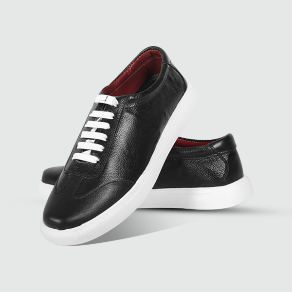 Monfia Men’s Original Leather Sneaker MF06